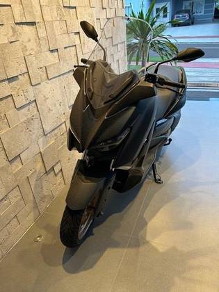 YAMAHA XMAX ABS 